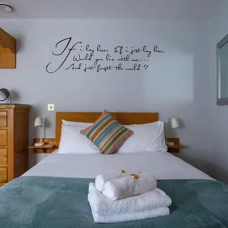 Casa de hóspedes The Eyre Square Townhouse Galway