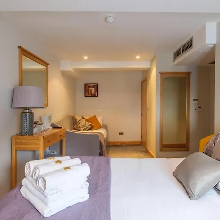 Gasthof The Eyre Square Townhouse 3*