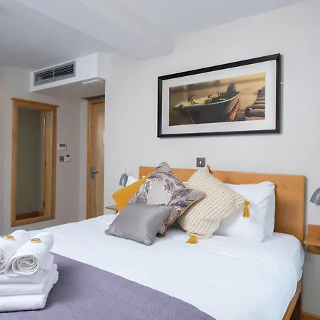 Gasthof The Eyre Square Townhouse 3*