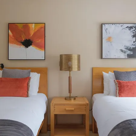 Gasthof The Eyre Square Townhouse